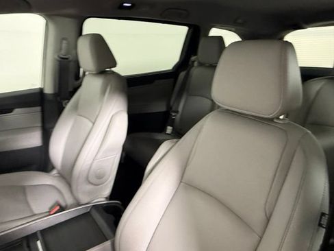 Used 2024 Honda Odyssey Touring image 29