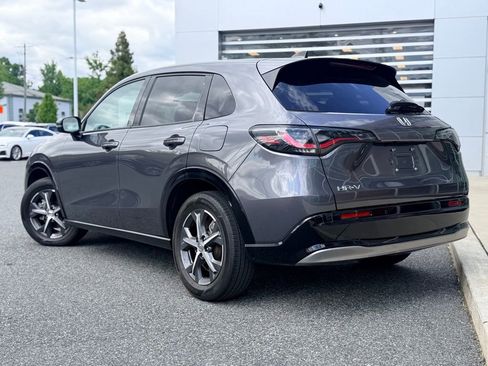 Used 2024 Honda HR-V EX-L image 3