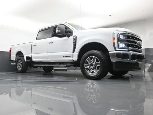 Used 2026 Ford F250 Lariat AWD/4WD image 26