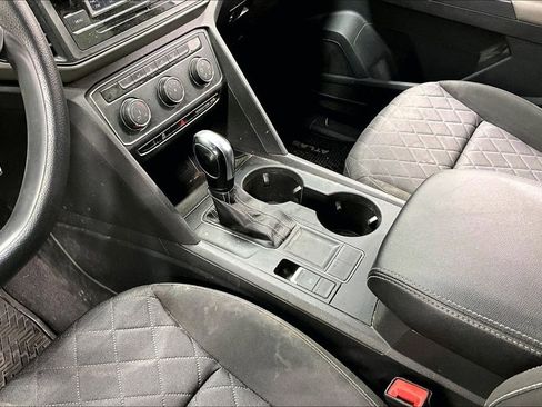 Used 2021 Volkswagen Atlas S w/ MDO Package (Bench Seat) image 17