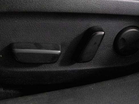 Used 2023 MAZDA MAZDA3 s image 20