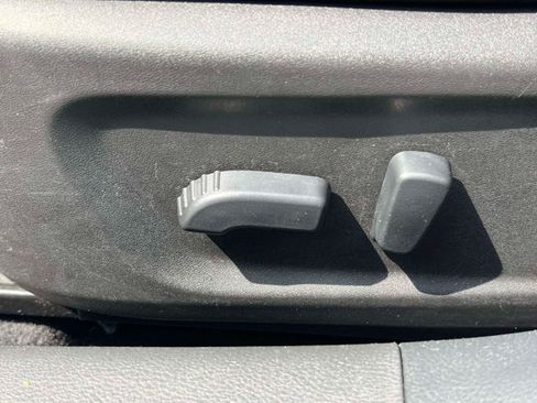 Used 2024 Nissan Altima 2.5 SR FWD image 18