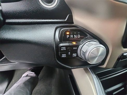 Used 2022 RAM 1500 Laramie image 19