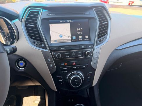 Used 2017 Hyundai Santa Fe Sport w/ 2.4L Tech Package 04 image 35