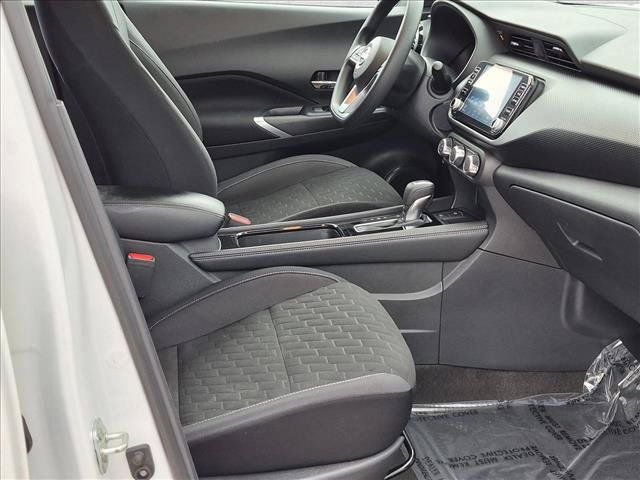 Used 2023 Nissan Kicks SV FWD image 18