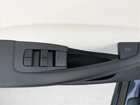 Used 2025 Tesla Model 3 Long Range RWD image 10