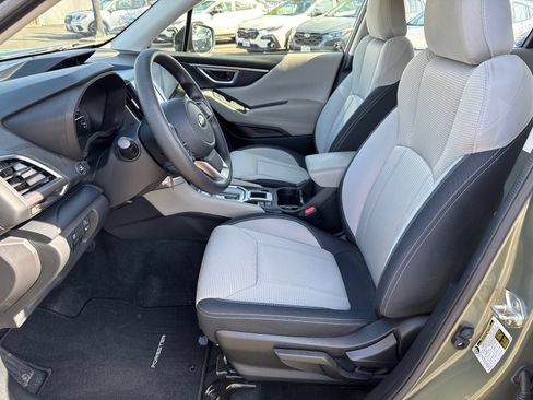 Used 2021 Subaru Forester AWD/4WD image 15