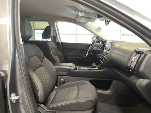 Certified 2023 Nissan Pathfinder SV AWD/4WD image 17