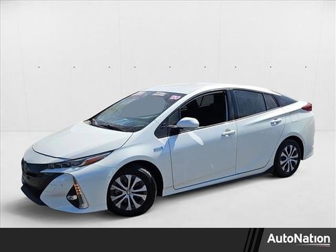 Used 2020 Toyota Prius Prime Limited image 1