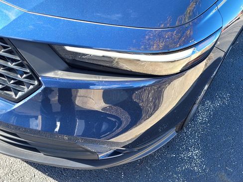 Used 2022 Honda Accord Sport image 11