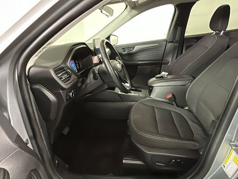 Used 2024 Ford Escape Active AWD/4WD image 12