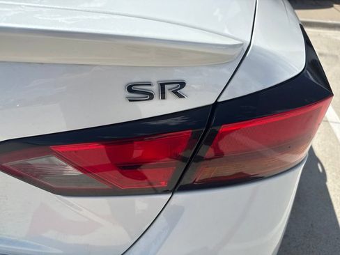 Used 2020 Nissan Altima 2.5 SR FWD image 8
