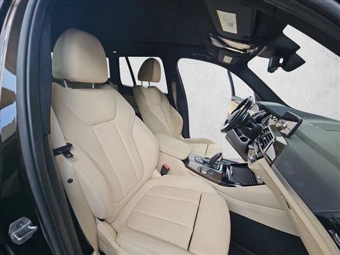Used 2019 BMW X3 sDrive30i RWD image 17