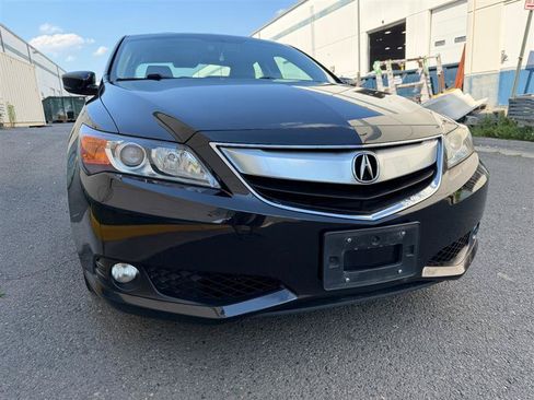Used 2013 Acura ILX w/ Premium Package FWD image 25
