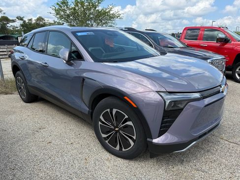 Used 2024 Chevrolet Blazer EV LT AWD/4WD image 1