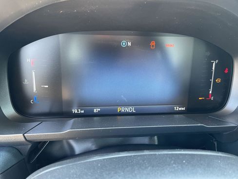 New 2025 Ford Maverick XLT w/ XLT Luxury Package image 13