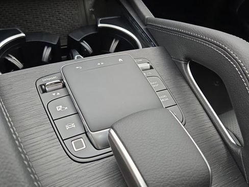 New 2026 Mercedes-Benz GLE 350 4MATIC image 17