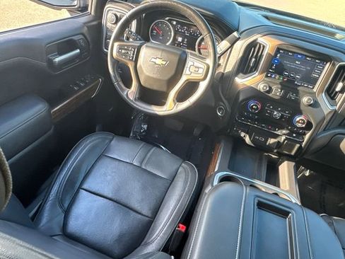 Used 2021 Chevrolet Silverado 1500 High Country w/ Technology Package image 23