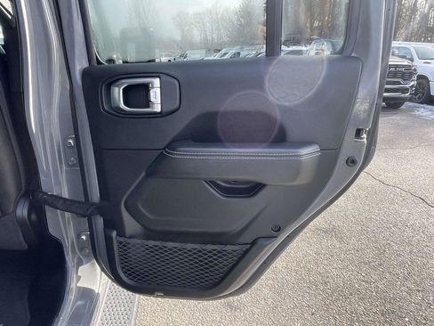 Used 2021 Jeep Wrangler Unlimited Sahara w/ Cold Weather Group image 18