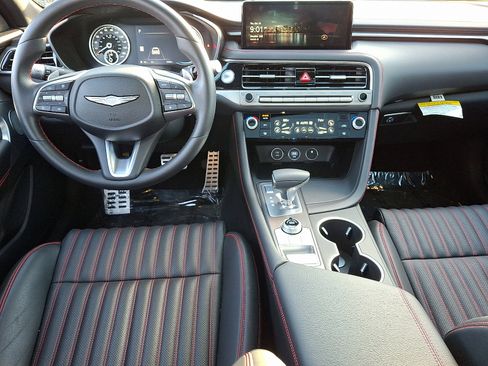 Used 2025 Genesis G70 2.5T w/ Sport Prestige Package image 15