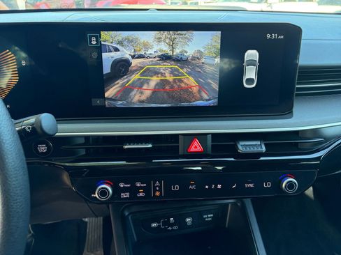 Used 2025 Kia K5 LXS image 17