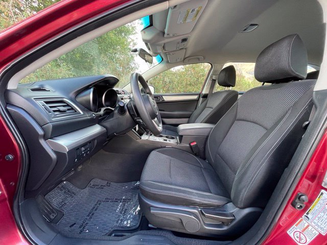Used 2019 Subaru Outback 2.5i AWD/4WD image 7