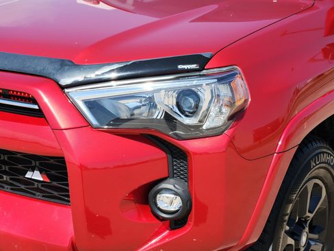 Used 2021 Toyota 4Runner SR5 Premium AWD/4WD image 11