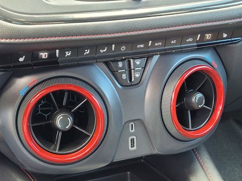 Used 2022 Chevrolet Blazer RS w/ Driver Confidence II Package image 24