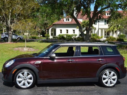 Used 2016 MINI Cooper Clubman image 3