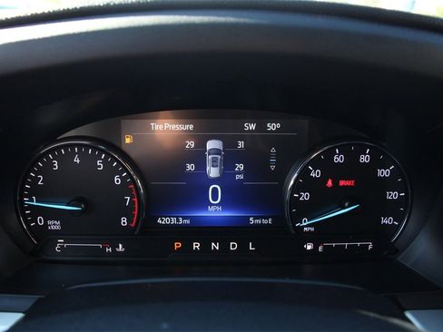 Certified 2022 Ford Explorer XLT w/ Equipment Group 202A image 32