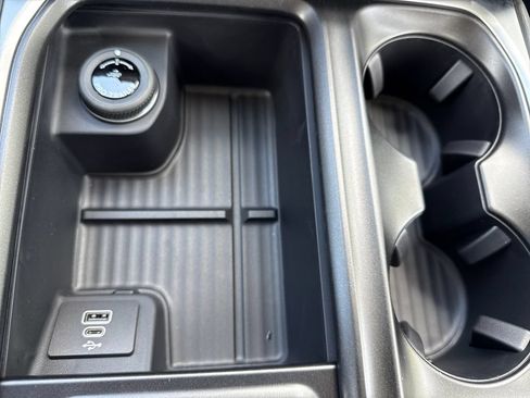 New 2026 Ford Expedition Active RWD image 32