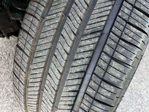 Used 2018 Chevrolet Silverado 1500 LTZ w/ High Desert Package image 37