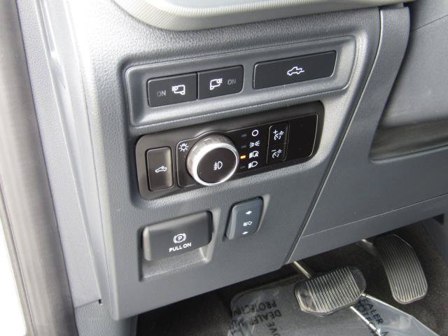 Used 2024 Ford F150 Lariat w/ Equipment Group 502A High AWD/4WD image 25