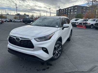 New 2026 Toyota Highlander XLE