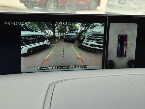 New 2026 Lincoln Navigator Reserve AWD/4WD image 32