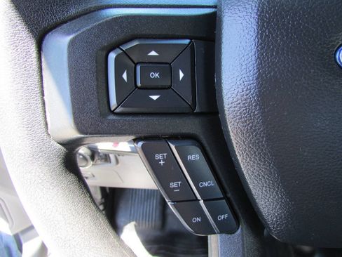 Used 2020 Ford F150 XL w/ Equipment Group 101A Mid RWD image 24