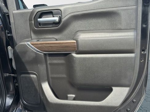 Used 2021 Chevrolet Silverado 1500 RST w/ Convenience Package II image 12