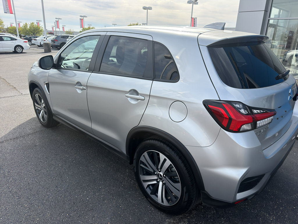 Used 2024 Mitsubishi Outlander Sport SE AWD/4WD image 7