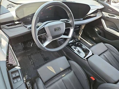 Used 2025 Audi Q6 e-tron Premium Plus AWD/4WD image 10