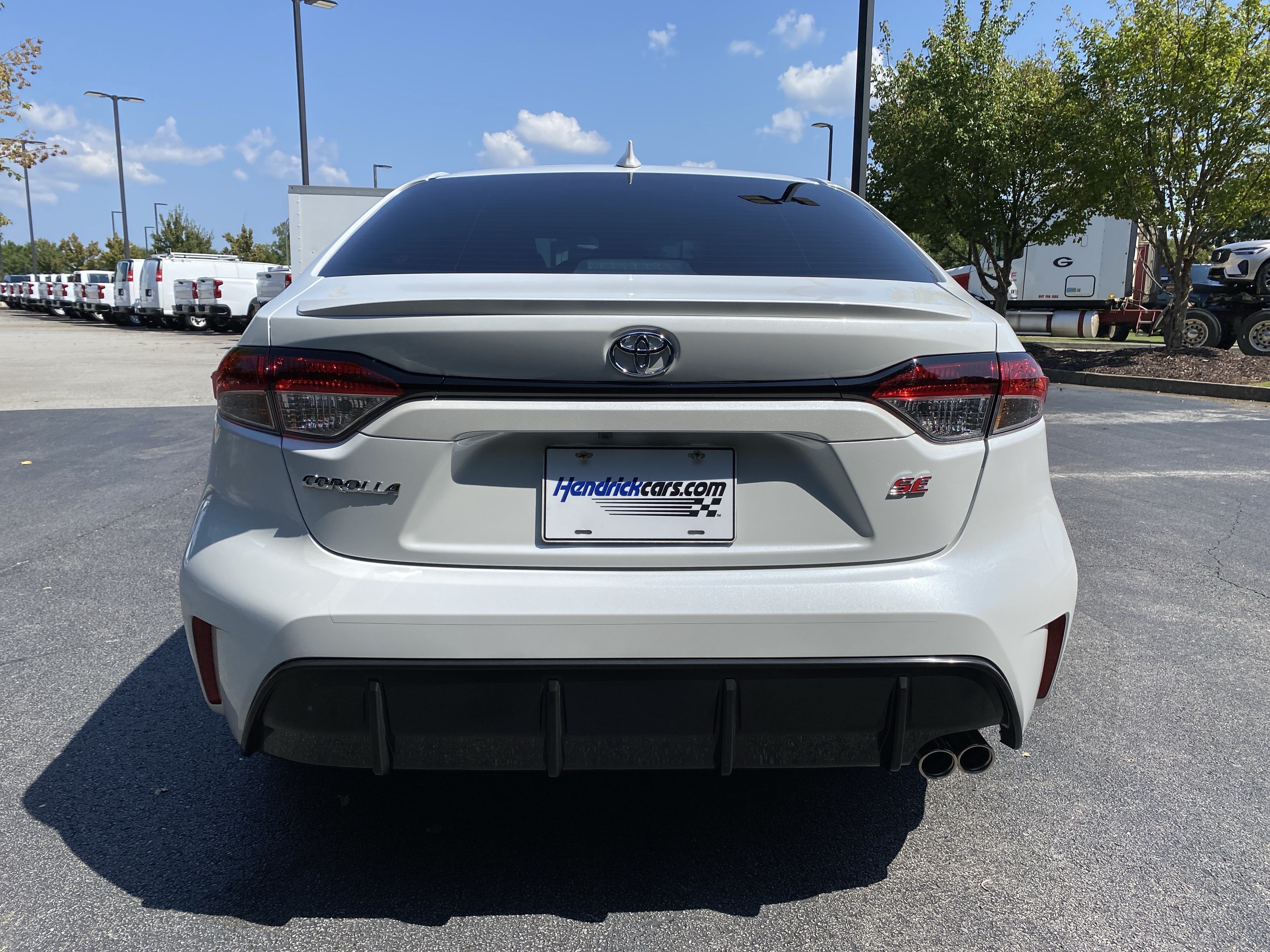 Used 2026 Toyota Corolla SE FWD image 8