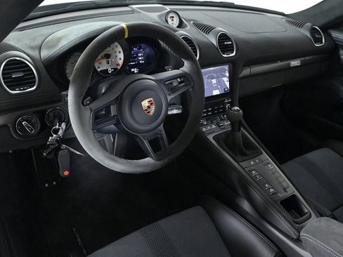 Certified 2023 Porsche 718 Cayman GT4 RS RWD image 4