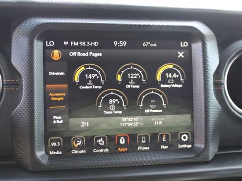 Used 2023 Jeep Wrangler Unlimited Sahara image 29