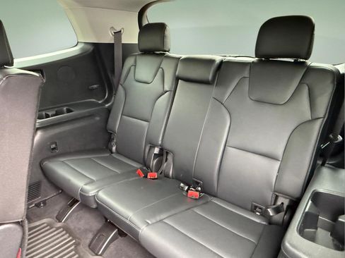 Used 2024 Kia Telluride EX FWD image 28