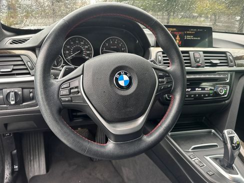 Used 2016 BMW 428i Convertible image 16