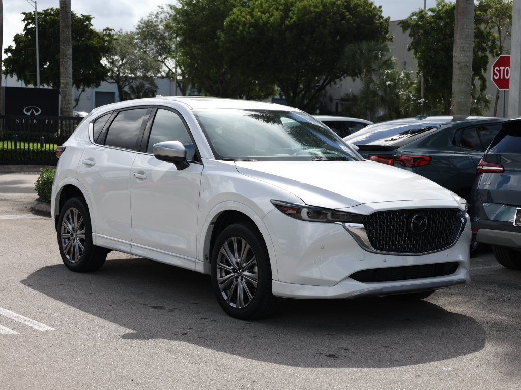 Certified 2024 MAZDA CX-5 Signature AWD/4WD image 2