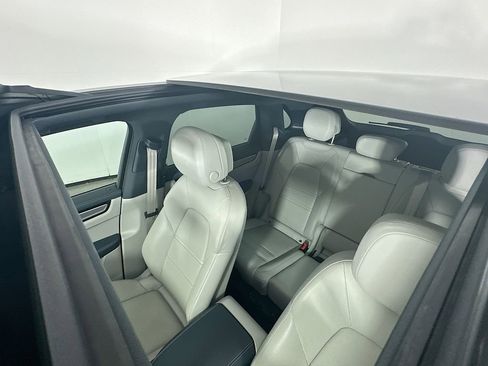Certified 2023 Porsche Cayenne Platinum Edition AWD/4WD image 14