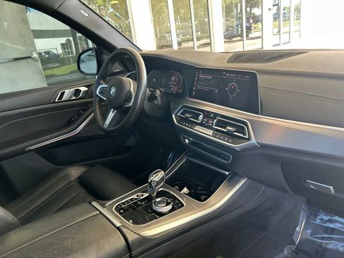 Used 2020 BMW X5 sDrive40i w/ M Sport Package RWD image 23