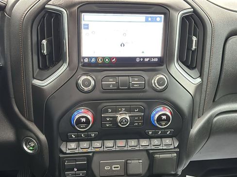 Used 2022 GMC Sierra 3500 AT4 w/ AT4 Preferred Package image 36