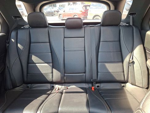 Used 2020 Mercedes-Benz GLE 350 4MATIC image 13