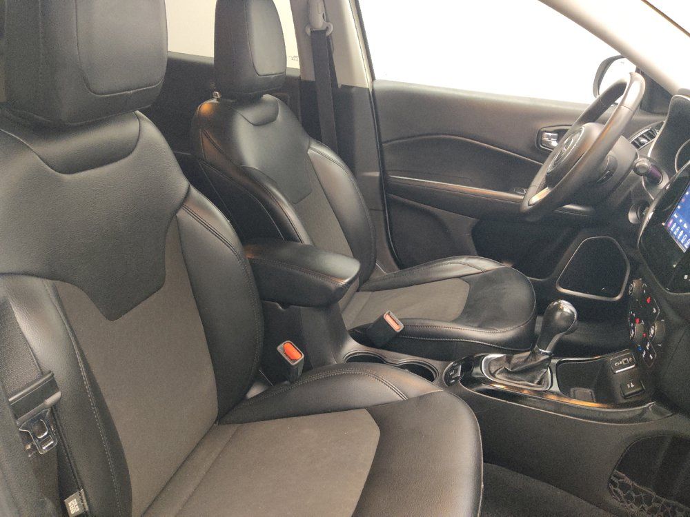 Used 2021 Jeep Compass Latitude w/ Sun and Sound Group FWD image 21